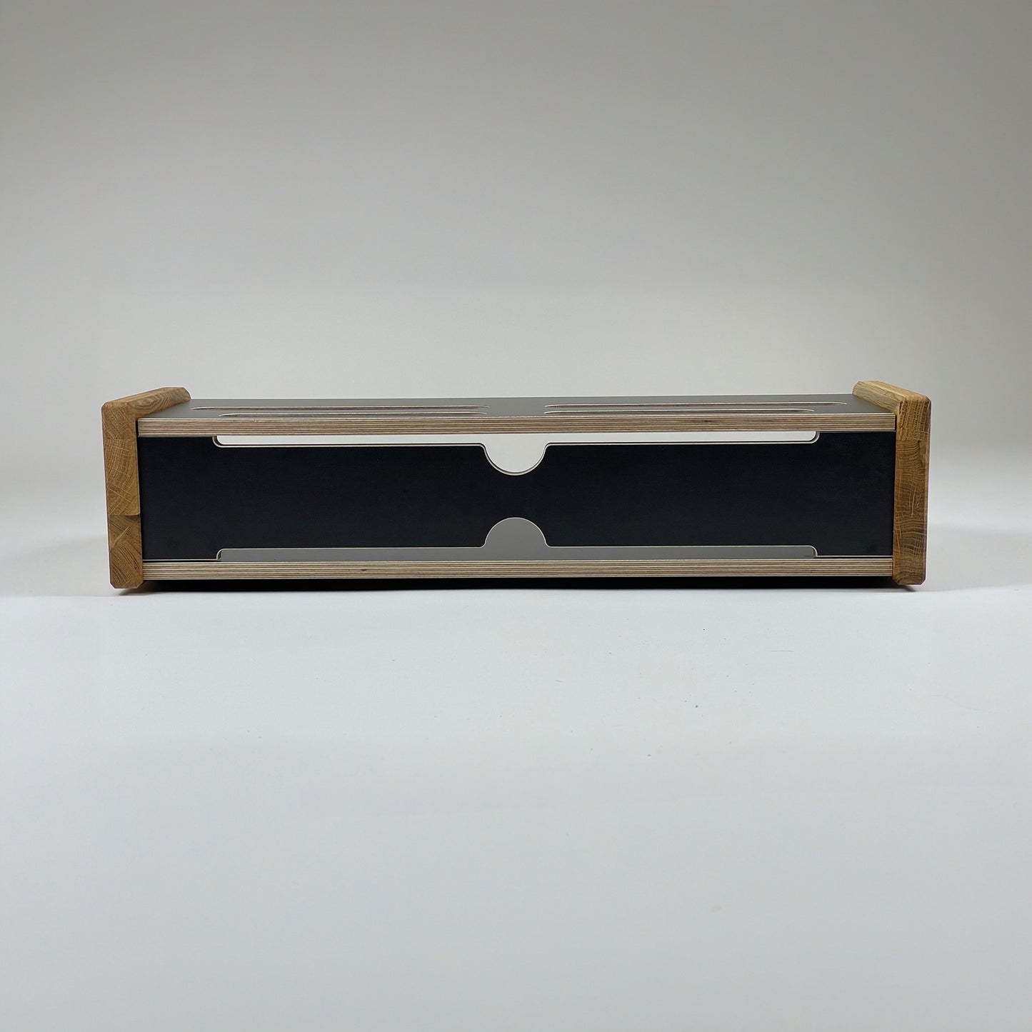 Pedalboard "STAGE" - 50cm x 33cm - schwarz - Perfekt für E-Gitarre, Akustik-Gitarre, E-Bass und mehr!